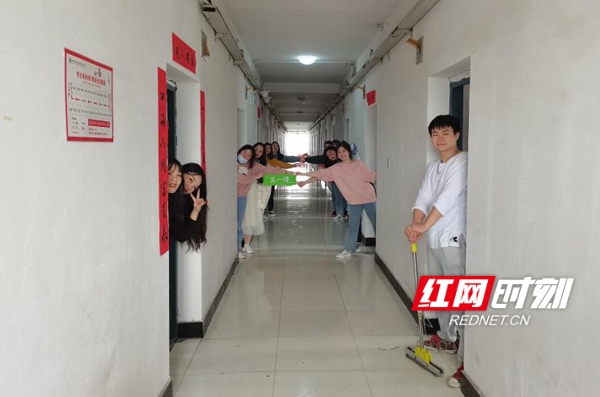 微信图片_20090101001146_conew1.jpg 微信图片_20090101001146_conew1.jpg