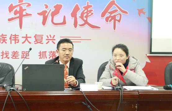 说明: C:\Users\Administrator\Documents\Tencent Files\806135262\FileRecv\同行人员讲话,老师为他翻译.jpg 说明: C:\Users\Administrator\Documents\Tencent Files\806135262\FileRecv\同行人员讲话,老师为他翻译.jpg