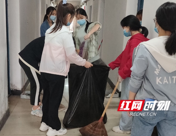微信图片_20090101001156_conew1.jpg 微信图片_20090101001156_conew1.jpg