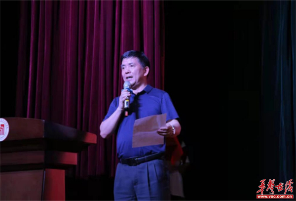 图片 1.jpg 图片 1.jpg