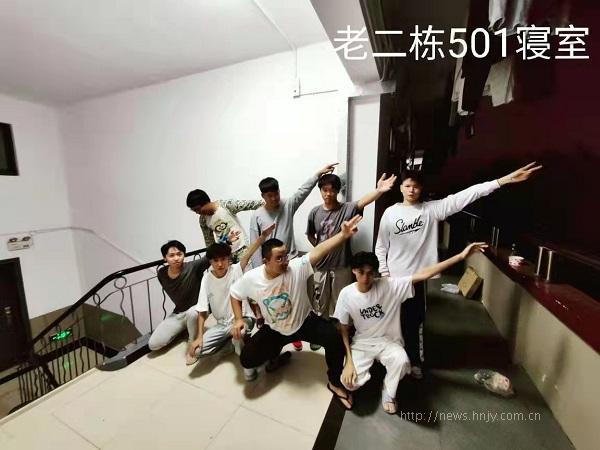 图片4.jpg 图片4.jpg