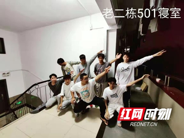 图片2_conew1.jpg 图片2_conew1.jpg