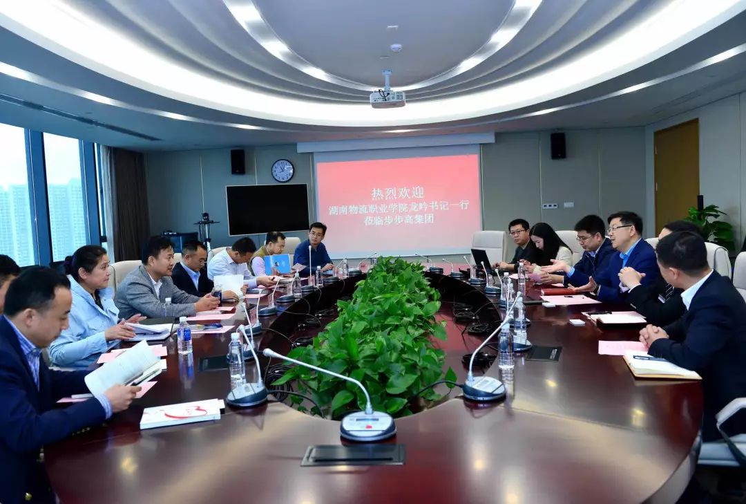 说明: https://qqadapt.qpic.cn/txdocpic/0/ae5539db0ae00ef46df67b655af0bec1/0