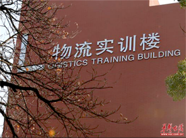图片 1.png 图片 1.png