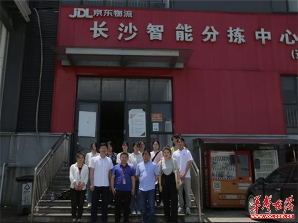 图片 1.png 图片 1.png
